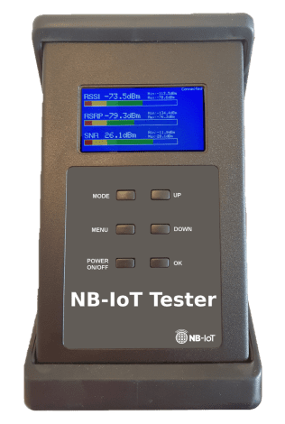 Mesurez le niveau du signal NB-IoT en temps réel. Présentation en couleur-LCD de RSSI, RSRP et SNR sous forme de valeurs et sous forme d'échelles thermométriques. Fonction Ping en ms (latence). Fonction 